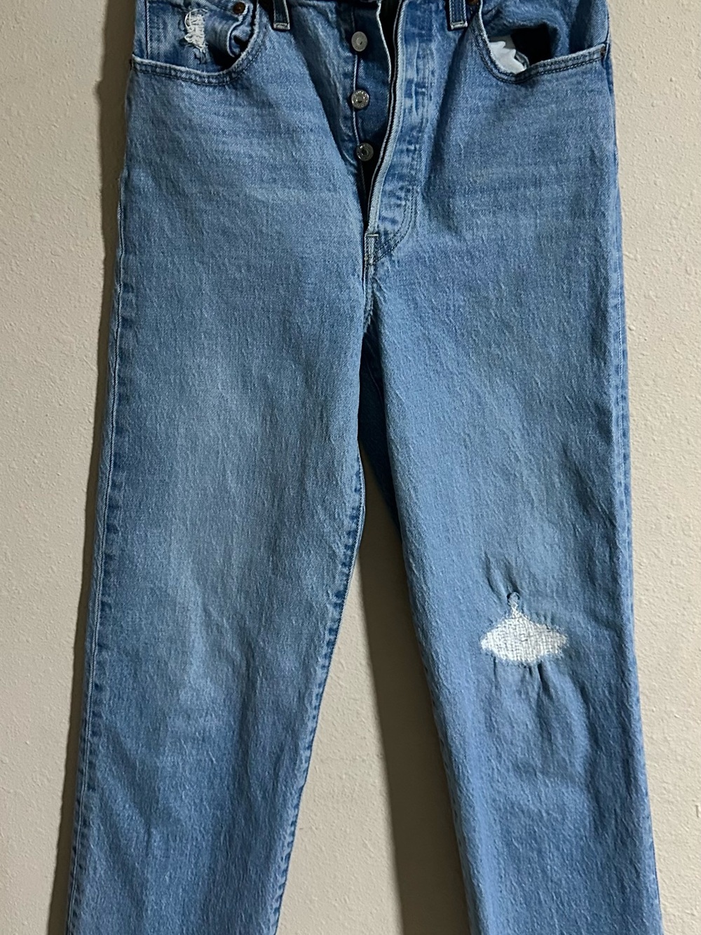 Levi's Premium Ribcage Medium Blue Straight Leg Jeans